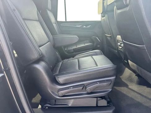 Used 2023 GMC Yukon XL Denali w/ Denali Reserve Package AWD/4WD image 18