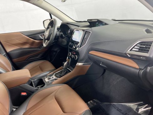 Used 2023 Subaru Forester Touring image 30