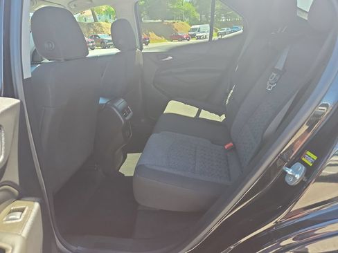 Used 2023 Chevrolet Equinox LT AWD/4WD image 24