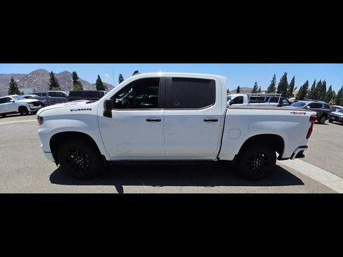 Used 2023 Chevrolet Silverado 1500 Custom AWD/4WD image 5