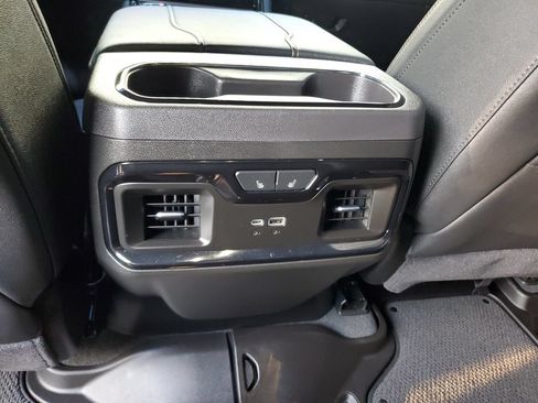 Used 2026 GMC Sierra 1500 AT4 w/ AT4 Premium Package AWD/4WD image 16