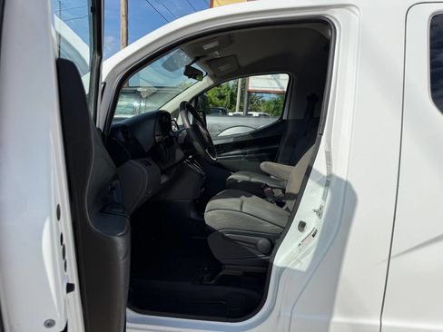 Used 2016 Chevrolet City Express LT FWD image 9