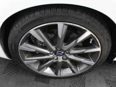 Used 2015 Volvo S60 T6 Platinum FWD image 20