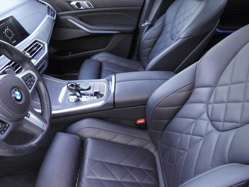 Certified 2023 BMW X5 xDrive40i w/ M Sport Package image 11