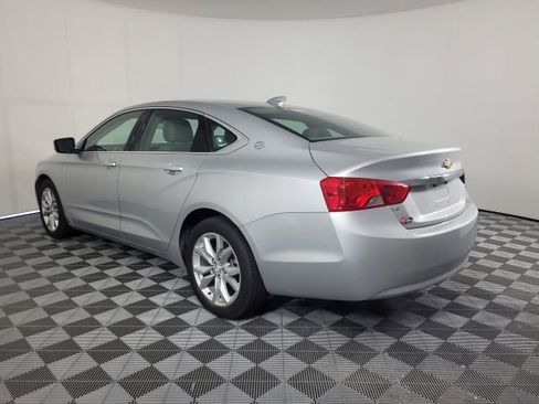 Used 2017 Chevrolet Impala LT FWD image 28