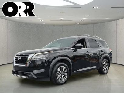 Used 2022 Nissan Pathfinder SL