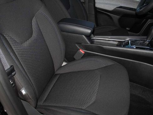 Used 2025 Jeep Compass Sport AWD/4WD image 24