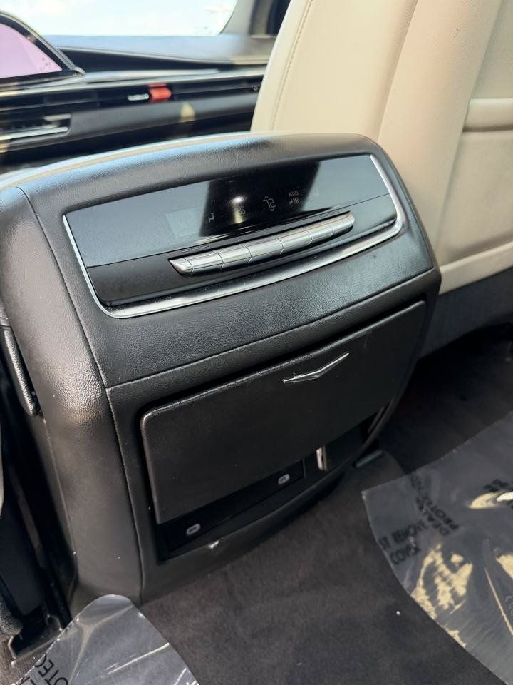 Used 2021 Cadillac Escalade Sport w/ Driver Assist Tech Package AWD/4WD image 28