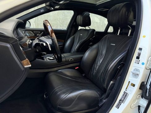 Used 2015 Mercedes-Benz S 63 AMG 4MATIC Sedan image 19