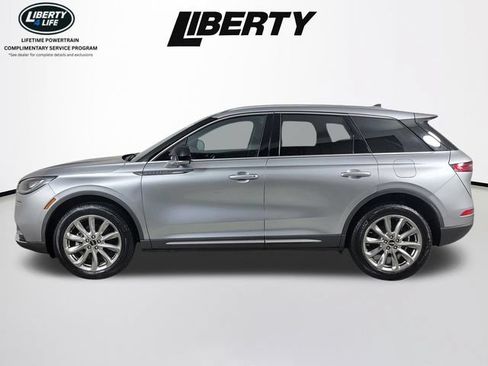 Used 2022 Lincoln Corsair AWD w/ Premium Package image 7