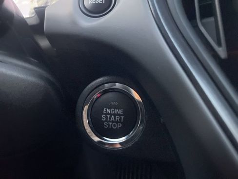 Certified 2024 Subaru Crosstrek 2.5i Limited image 17