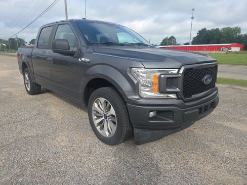 Used 2018 Ford F150 XL w/ Equipment Group 101A Mid RWD image 1