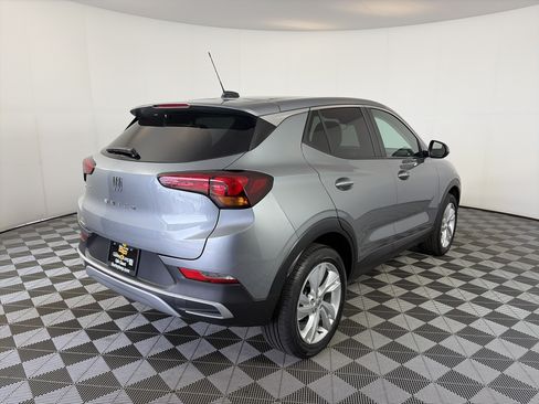 Used 2025 Buick Encore GX Preferred AWD/4WD image 10