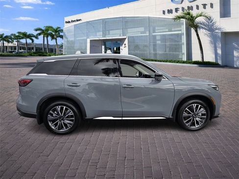 Certified 2026 INFINITI QX60 Luxe w/ Cargo Package image 8