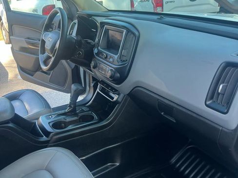 Used 2021 Chevrolet Colorado W/T w/ WT Convenience Package image 14