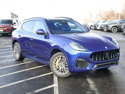 Used 2023 Maserati Grecale GT image 2