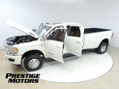 Used 2020 RAM 3500 Limited AWD/4WD image 22
