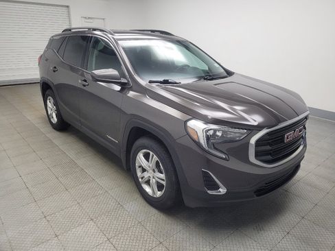 Used 2020 GMC Terrain SLE w/ Driver Convenience Package image 11