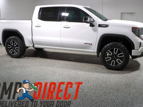 Used 2025 GMC Sierra 1500 AT4 w/ AT4 Preferred Package AWD/4WD image 6