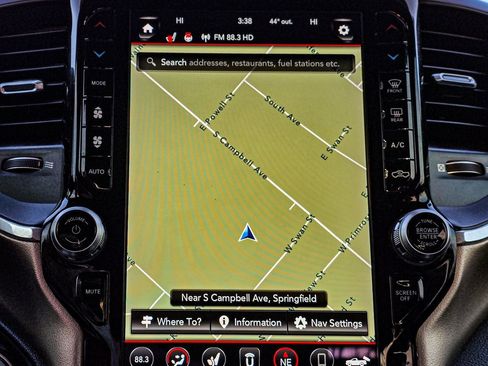 Used 2020 RAM 1500 Laramie image 17