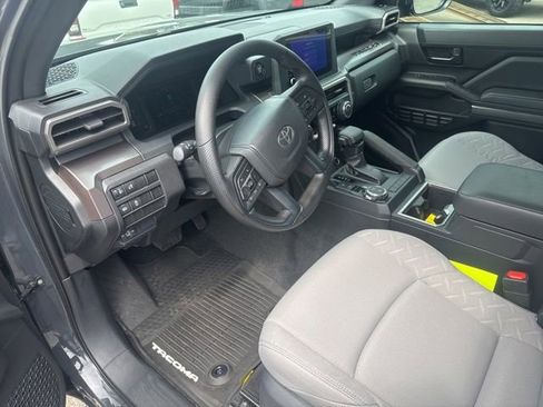 Used 2024 Toyota Tacoma SR5 AWD/4WD image 24