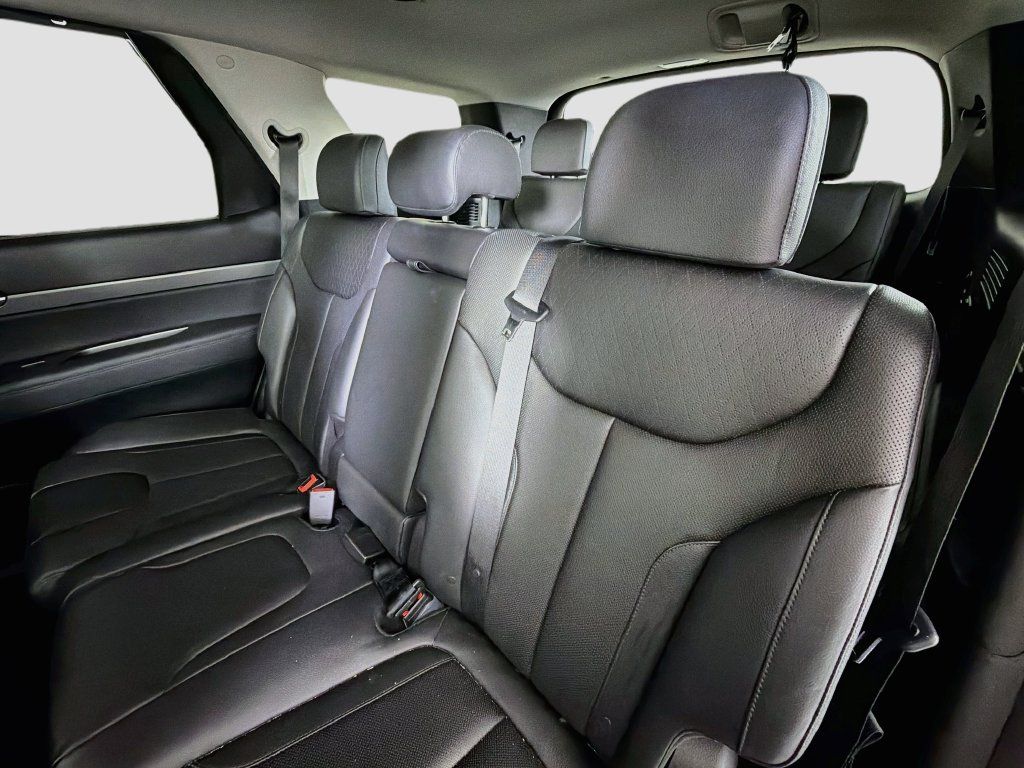 Used 2022 Hyundai Palisade SEL w/ 8P Bench Seat Package FWD image 26