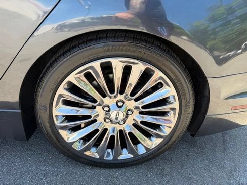 Used 2013 Lincoln MKZ FWD image 40