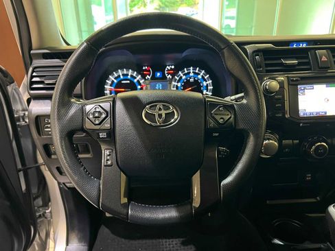 Used 2019 Toyota 4Runner TRD Off-Road Premium image 20