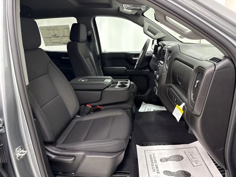 New 2026 Chevrolet Silverado 1500 Custom image 9