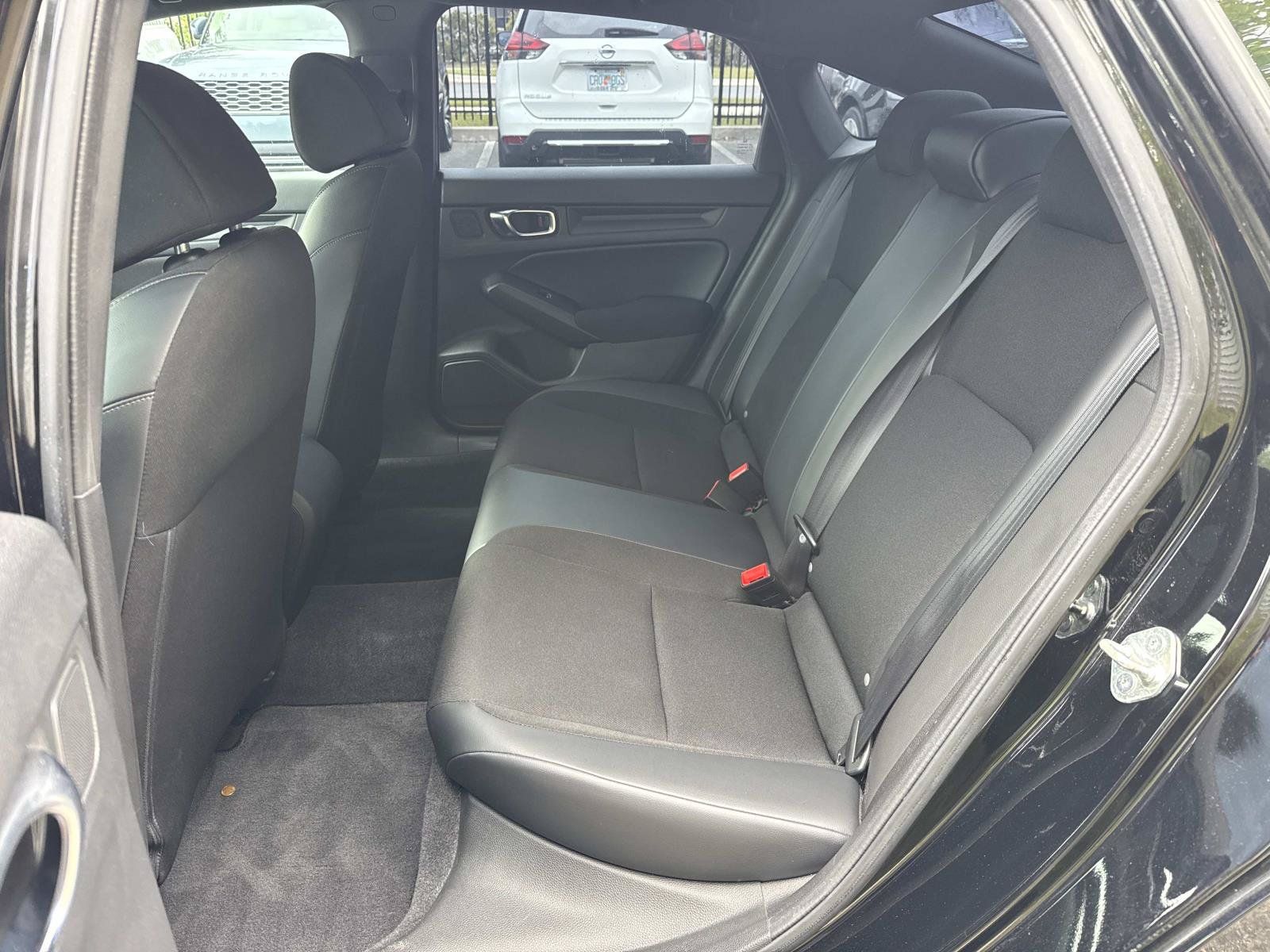 Used 2022 Honda Civic Sport image 12