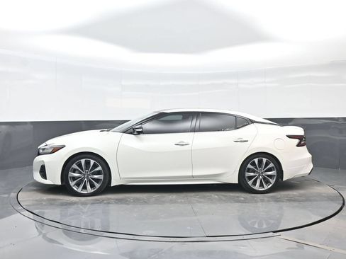 Used 2021 Nissan Maxima Platinum w/ Sport Mat Group FWD image 3