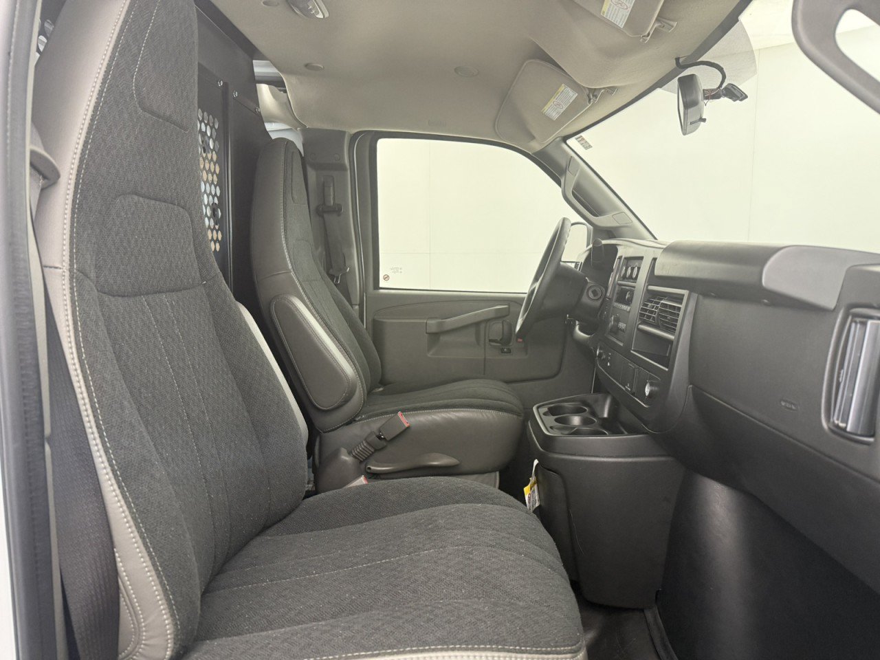 Used 2025 GMC Savana 2500 w/ Driver Convenience Package RWD image 10