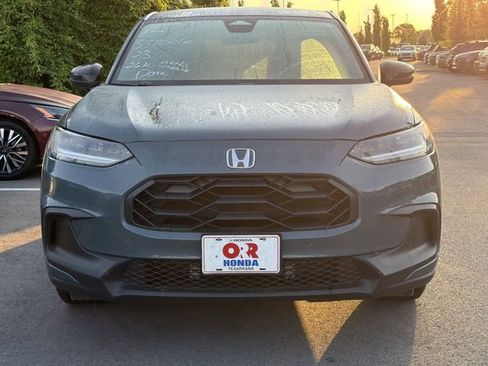 Used 2023 Honda HR-V Sport image 2