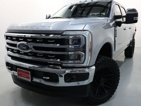 Used 2023 Ford F350 Lariat w/ Lariat Ultimate Package AWD/4WD image 61