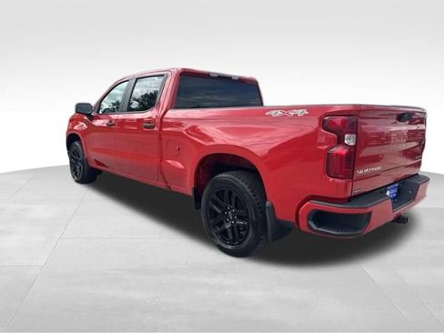 Used 2023 Chevrolet Silverado 1500 Custom AWD/4WD image 4