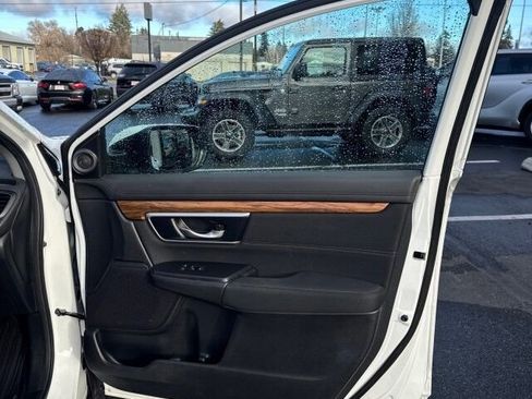 Used 2021 Honda CR-V EX image 17
