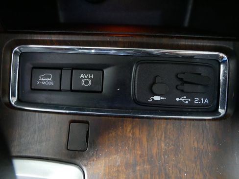 Used 2020 Subaru Ascent Touring w/ Popular Package #3 image 29