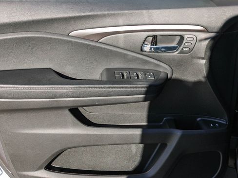 Used 2022 Honda Pilot Special Edition image 21