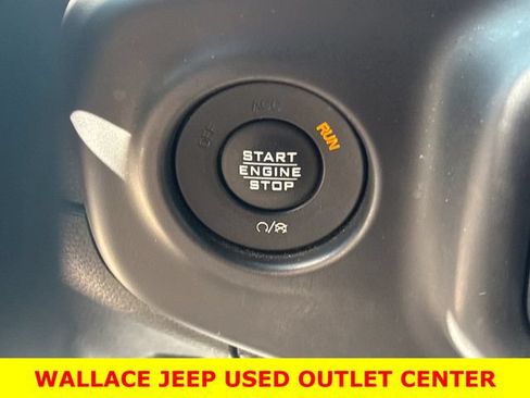 Used 2019 Jeep Wrangler Unlimited Rubicon AWD/4WD image 18