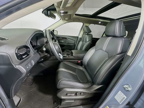 Certified 2024 Honda Pilot Touring image 21