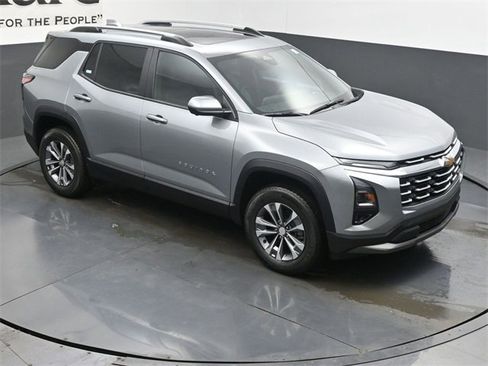 New 2026 Chevrolet Equinox LT image 26
