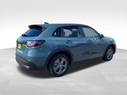 New 2027 Honda HR-V LX image 8
