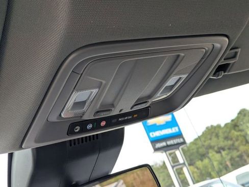 New 2026 Chevrolet Silverado 1500 W/T w/ WT Value Package image 18