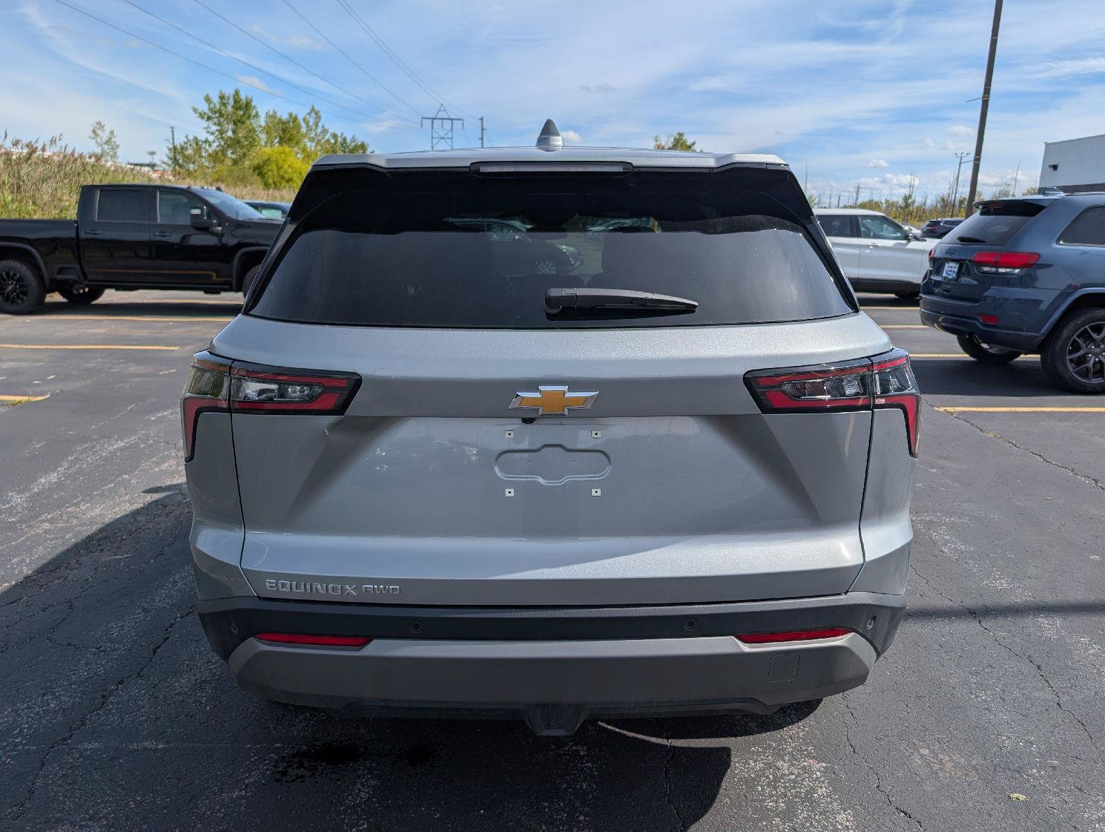 Used 2026 Chevrolet Equinox LT w/ Convenience Package II AWD/4WD image 6