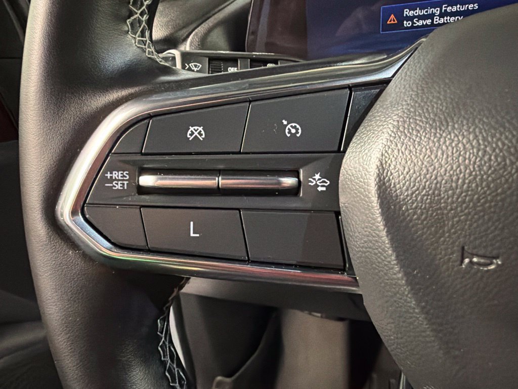 Used 2024 Chevrolet Traverse Z71 AWD/4WD image 17