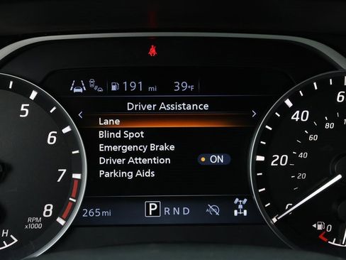 Used 2025 Nissan Frontier SV image 22