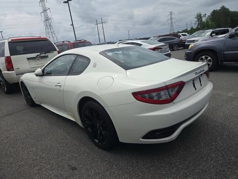 Used 2016 Maserati GranTurismo MC RWD image 3
