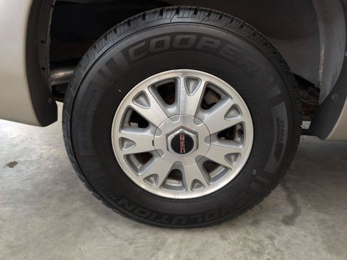 Used 2000 GMC Jimmy SLT AWD/4WD image 47