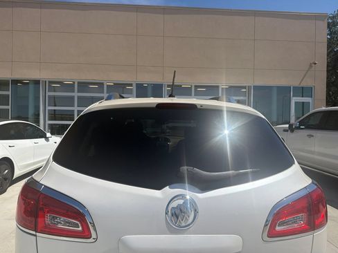 Used 2015 Buick Enclave Premium w/ Trailering Package FWD image 5