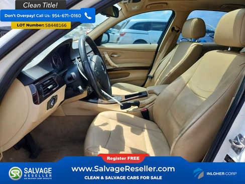 Used 2011 BMW 328i Sedan RWD image 9